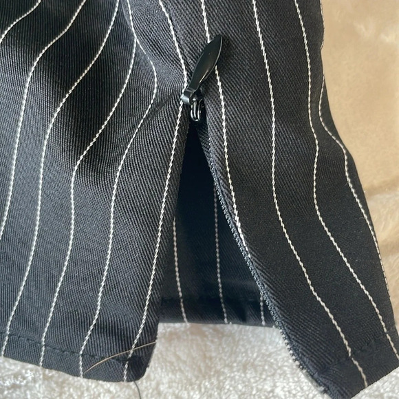 Princess Polly crop top NWOT pin strip size 6 - Picture 3 of 4